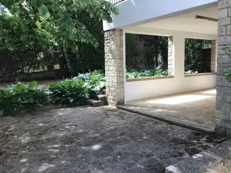 Maison spacieuse à Villeneuve-lès-Avignon avec jardin 150 m² - Photo 38