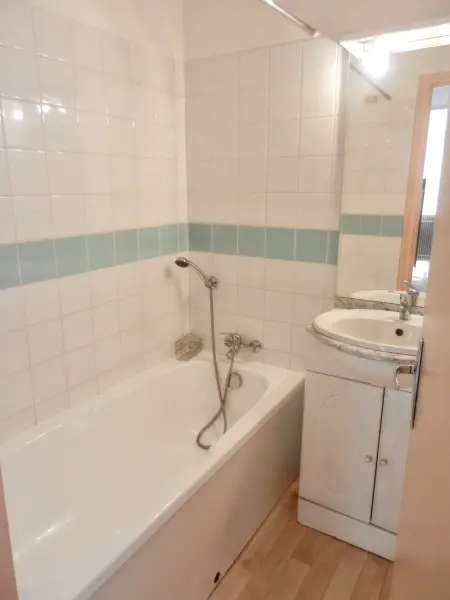 Appartement spacieux à Allevard - 68 m² avec vue montagne - Photo 11