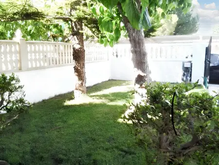 Maison ensoleillée à Creixell avec terrasse et parking - Photo 3