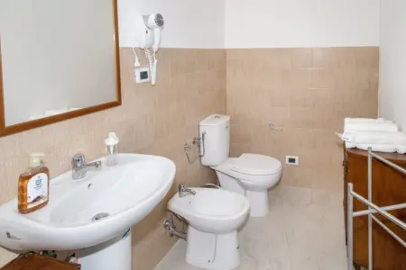 Appartement moderne à Siracusa de 150 m² avec balcon - Photo 15