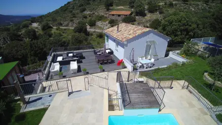 Villa ensoleillée à Pietralba avec piscine privée - Photo 1