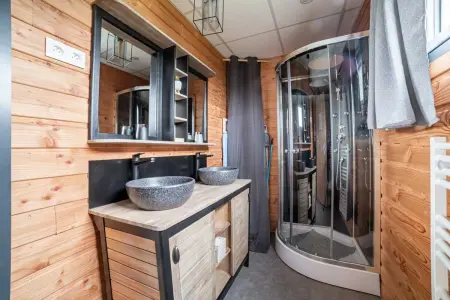 Chalet charmant à Saint-Sylvestre avec jardin 32 m² - Photo 2