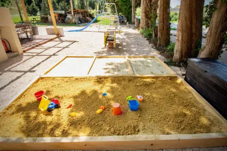 Maison conviviale avec jardin proche Avignon + piscine partagée - Photo 12
