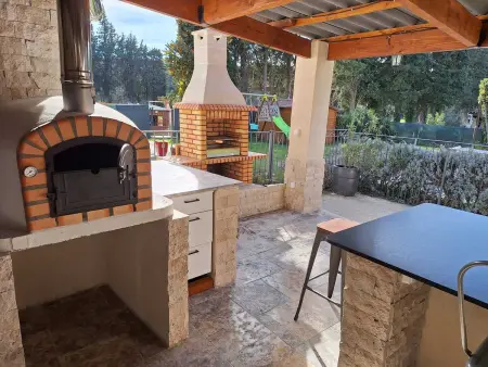 Maison conviviale avec jardin proche Avignon + piscine partagée - Photo 19