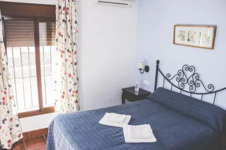 Maison charmante à Estepa avec piscine partagée. - Photo 9