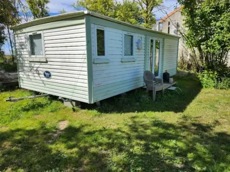 Maison de charme avec cheminée et jardin à Saint-Jean-de-Sauves - Photo 10
