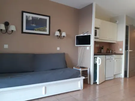 Appartement avec piscine à Six-Fours-les-Plages 32 m² vue mer - Photo 11