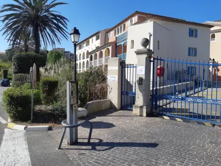 Appartement avec piscine à Six-Fours-les-Plages 32 m² vue mer - Photo 15