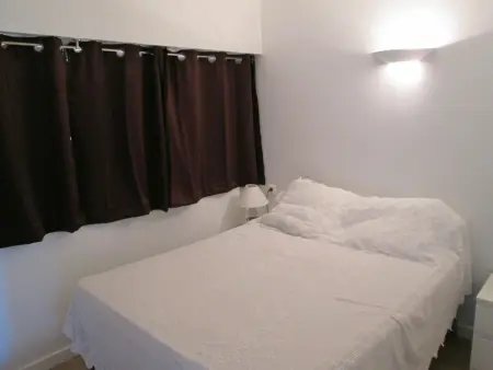 Appartement lumineux à Saint-Cyprien 45 m² vue mer - Photo 2