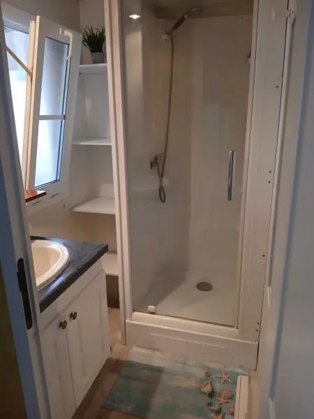 Bungalow charmant à Meschers-sur-Gironde avec piscine partagée - Photo 8