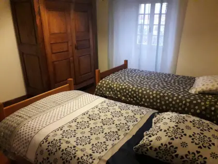 Maison de charme avec jardin à Cubelles, idéale en famille - Photo 22