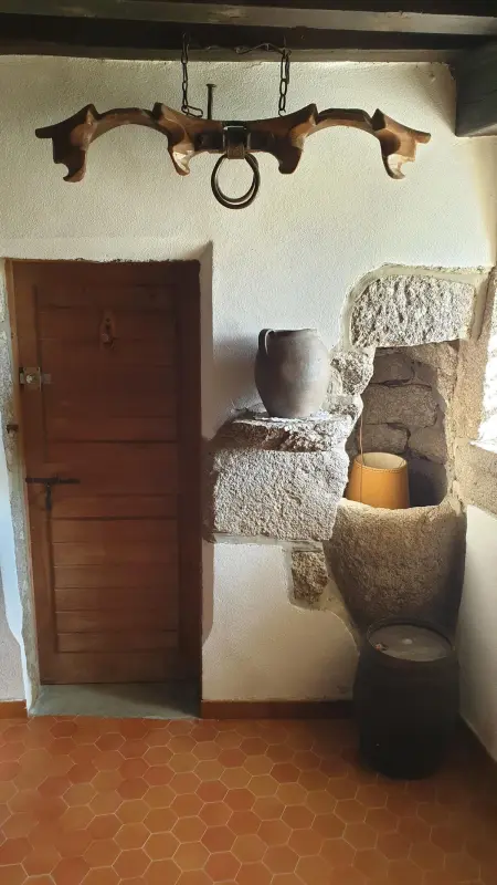 Maison de charme avec jardin à Cubelles, idéale en famille - Photo 24