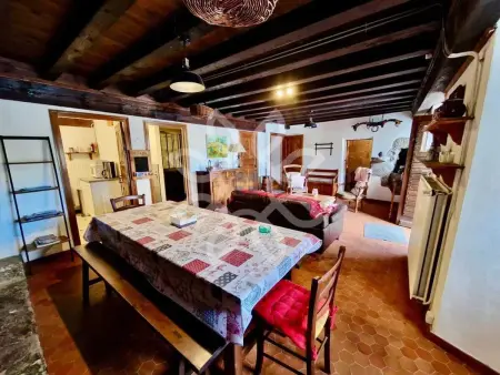 Maison de charme avec jardin à Cubelles, idéale en famille - Photo 27