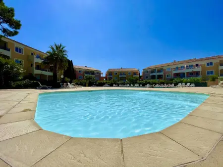 Appartement charmant Roquebrune 35m² piscine partagée - Photo 2