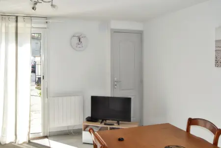 Maison charmante à Saint-Georges-de-Didonne avec jardin - Photo 4