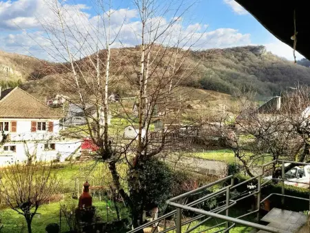Appartement confortable à Mesnay - 70 m² - Balcon privé - Photo 7