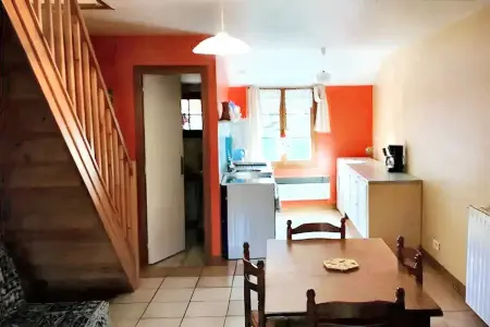 Appartement confortable à Mesnay - 70 m² - Balcon privé - Photo 13