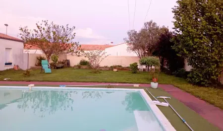 Charmant appartement avec jardin et piscine à La Jarrie - Photo 18