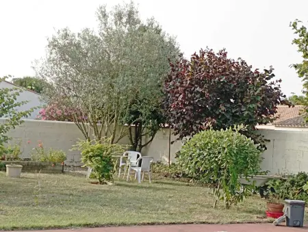 Charmant appartement avec jardin et piscine à La Jarrie - Photo 20