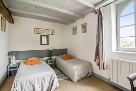 Villa spacieuse avec piscine privée, à Salies, 250 m², 6 chbres - Photo 6