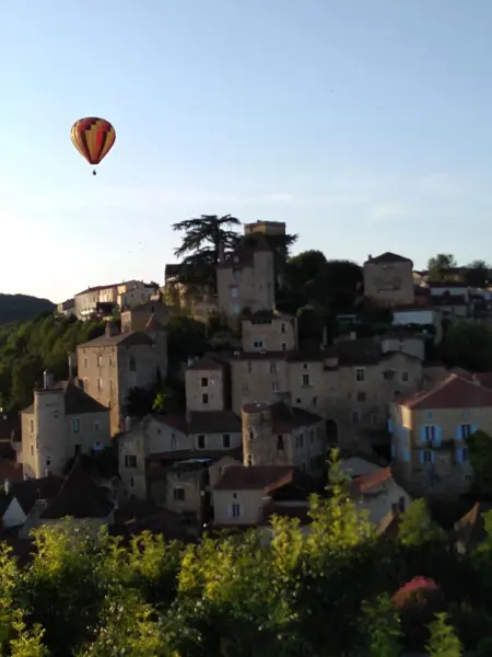 Charmante maison à Puy-l'Évêque avec jardin et balcon - Photo 21
