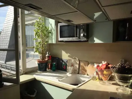 Appartement charmant avec vue sur Tour Eiffel - Paris - 60 m² - Photo 2