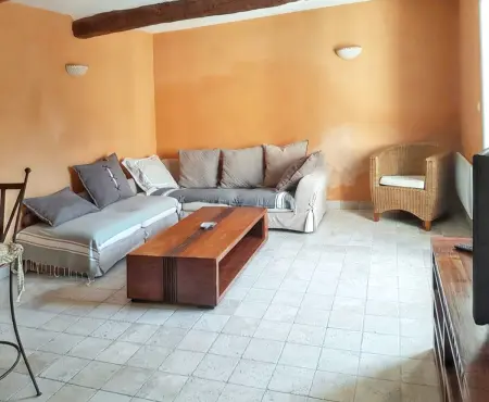 Maison confortable à Aubignan avec piscine partagée - Photo 2