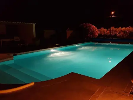 Maison confortable à Aubignan avec piscine partagée - Photo 9