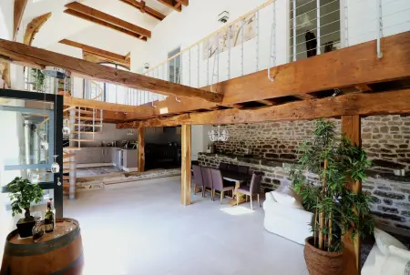 Maison confortable à Thégra avec grand jardin, idéale pour familles. - Photo 1