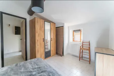 Appartement moderne à L'Isle-sur-la-Sorgue, 50 m² avec parking. - Photo 4