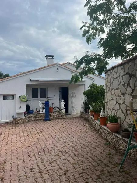 Maison charmante à Marseillan avec grand jardin et terrasse - Photo 14