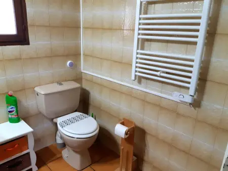 Maison confortable avec piscine partagée à Saint-Genies. - Photo 3