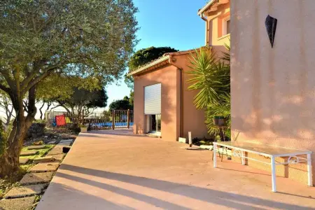 Villa envoûtante à Eyragues avec piscine, Villa 6 personnes à Eyragues - Photo 12