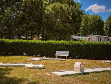 Bungalow charmant à Saint-Chéron avec piscine partagée - Photo 11