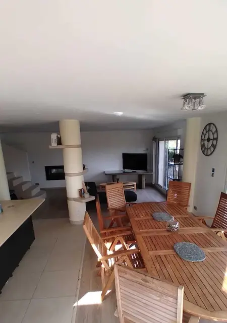 Villa élégante à Mouriès avec vue sur la montagne et piscine privée - Photo 6