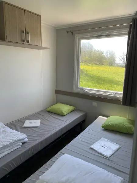 Bungalow confortable à Argences-en-Aubrac avec piscine - Photo 5