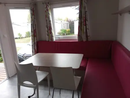 Bungalow confortable à Argences-en-Aubrac avec piscine - Photo 7