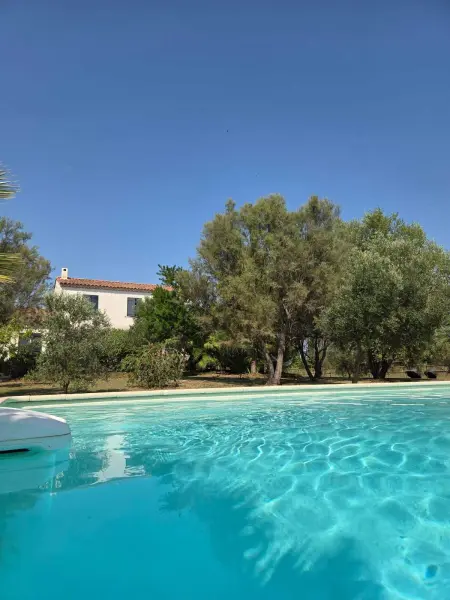Villa provençale à Arles avec piscine privée et vue jardin. - Photo 21