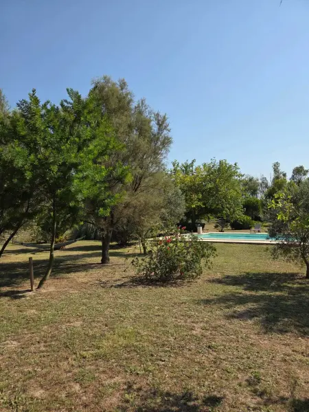 Villa provençale à Arles avec piscine privée et vue jardin. - Photo 26