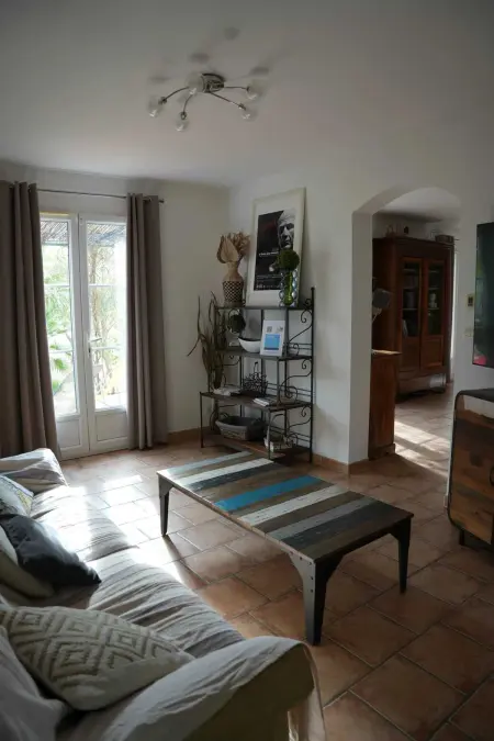 Villa provençale à Arles avec piscine privée et vue jardin. - Photo 28