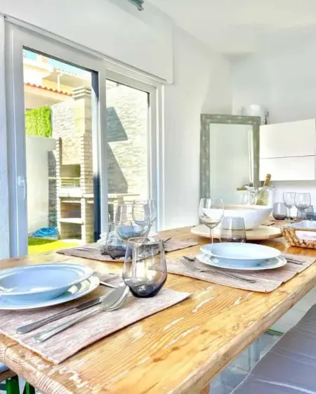 Maison charmante avec jardin à Quinta do Conde, climatisation - Photo 1