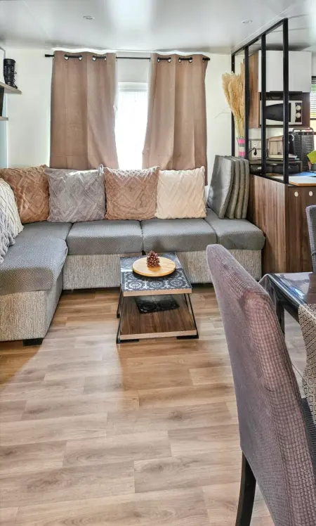 Bungalow cosy à Canet-en-Roussillon avec piscine partagée - Photo 2