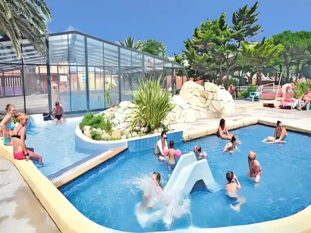 Bungalow cosy à Canet-en-Roussillon avec piscine partagée - Photo 19