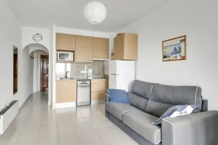 Appartement agréable à Llançà 30 m² avec vue sur mer - Photo 2