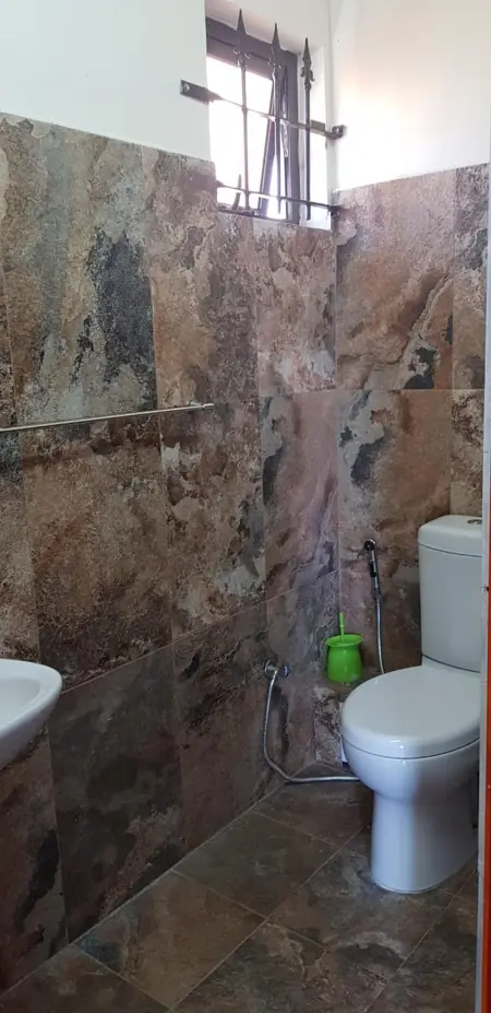 Maison de charme à Mahebourg avec vue sur mer et jardin - Photo 8