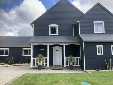 Villa ensoleillée à Bretteville-sur-Ay avec piscine privée - Photo 9