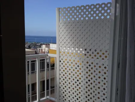 Studio moderne avec vue sur la mer à Arona 50 m² élégant refuge - Photo 15