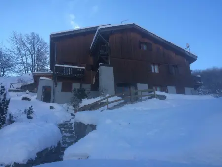 Chalet chaleureux à Courchevel avec vue sur la montagne - Photo 3