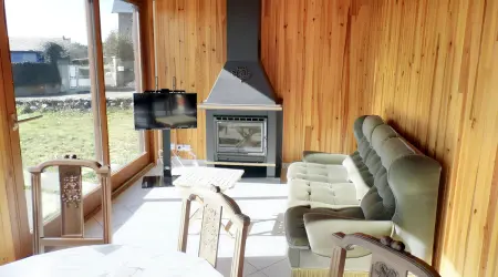 Chalet chaleureux à Darazac avec jardin de 60 m² - Photo 1