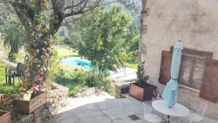 Villa charmante à Sisteron avec piscine privée - Photo 22